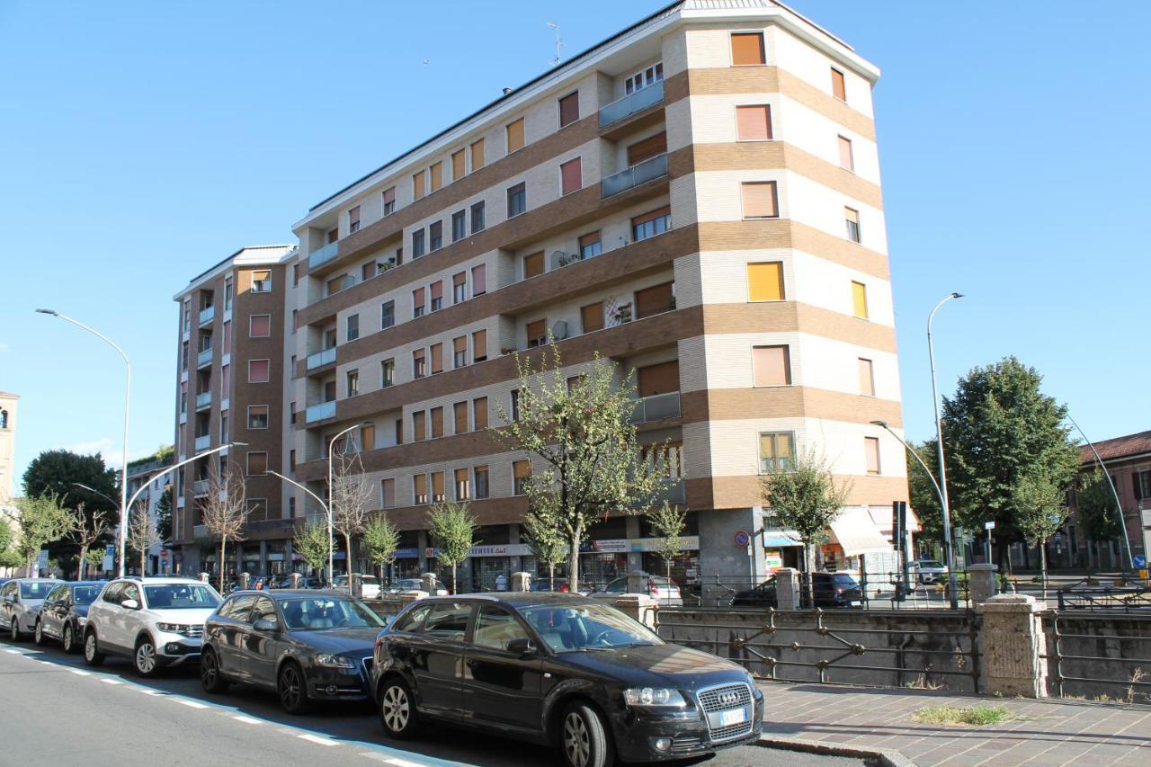 L'Appartamento Della Stazione Di سارونّو المظهر الخارجي الصورة