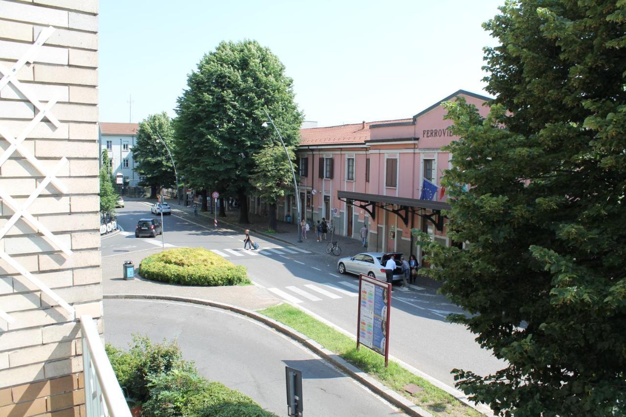 L'Appartamento Della Stazione Di سارونّو المظهر الخارجي الصورة