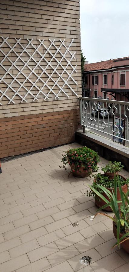 L'Appartamento Della Stazione Di سارونّو المظهر الخارجي الصورة
